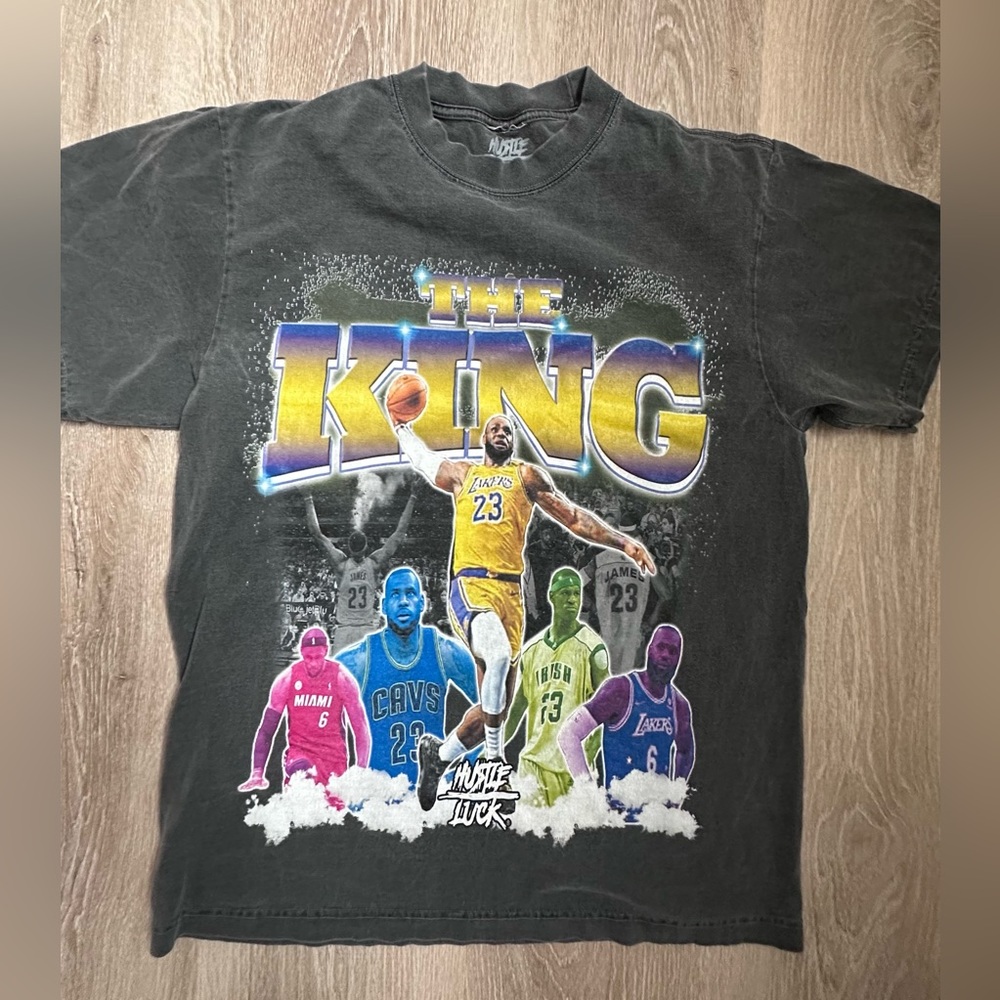 Hustle Luck|Lebron‎ James/King|SS Tee|Sz M